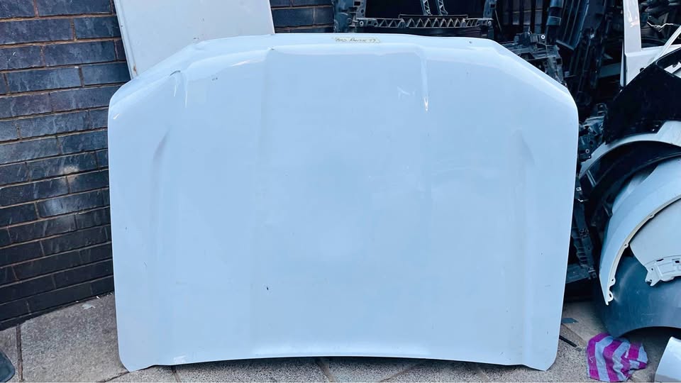 Ford Ranger T9 bonnet - Private Seller Ford Ranger T9 bonnet - Private Seller