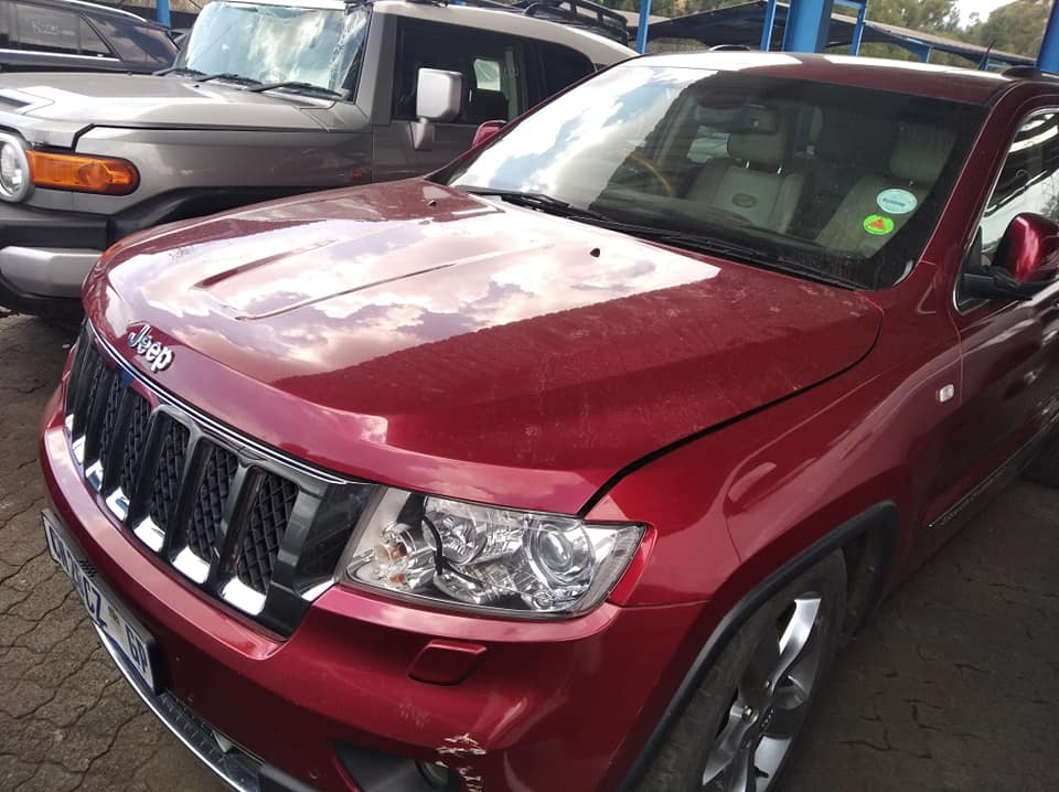 Jeep limited crd 4x4 water damaged - Private Seller Jeep limited crd 4x4 water damaged - Private Seller