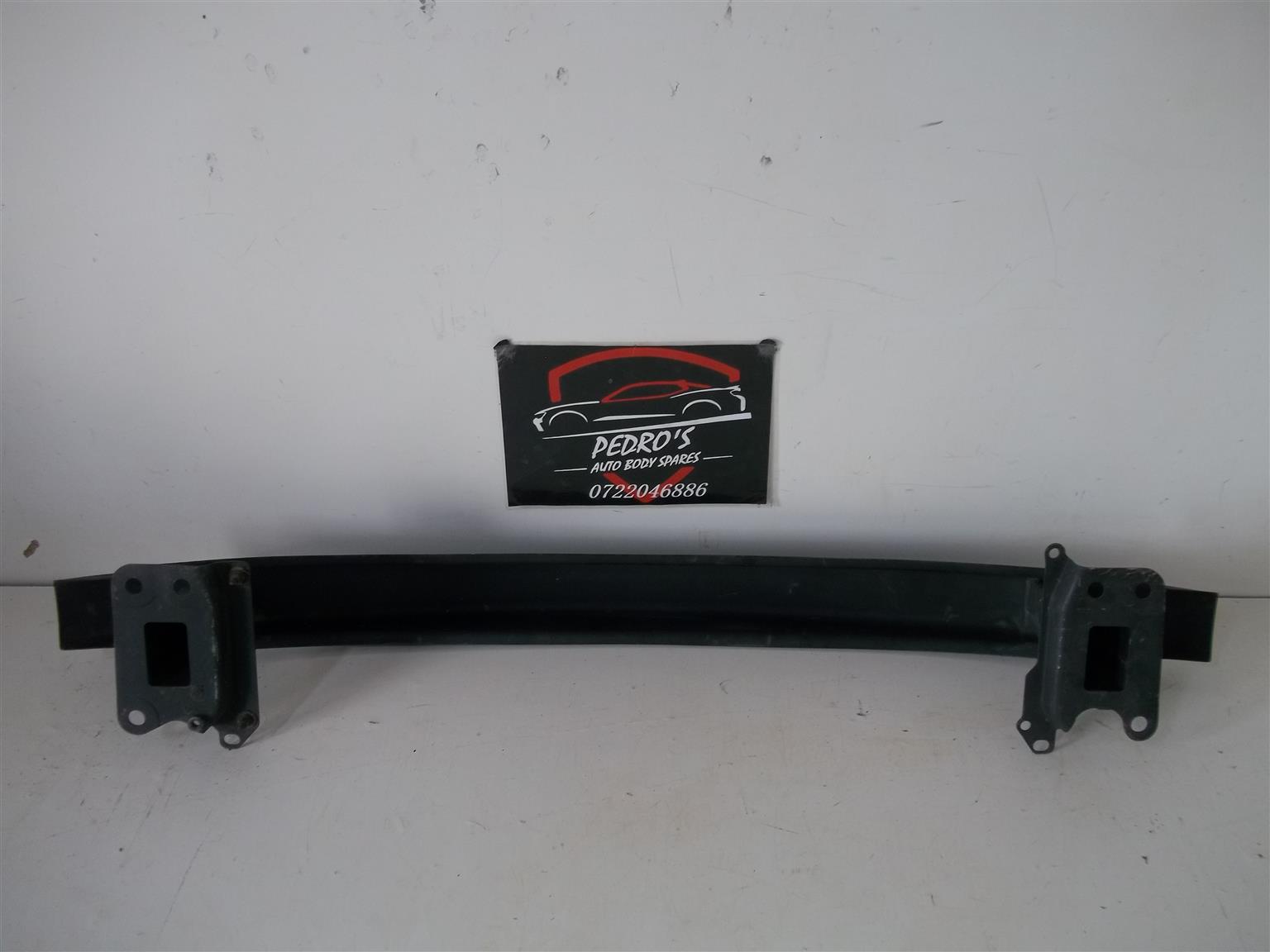 VW Polo Bujwa bumper stiffener - Private Seller VW Polo Bujwa bumper stiffener - Private Seller