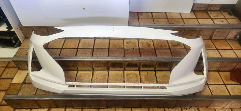 Hyundai i10 grand 2022 front bumper clean - Private Seller Hyundai i10 grand 2022 front bumper clean - Private Seller