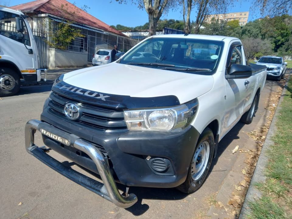 2019 Toyota Hilux Single Cab 2.0 VVTi Petrol, Manual, White, 90000kms