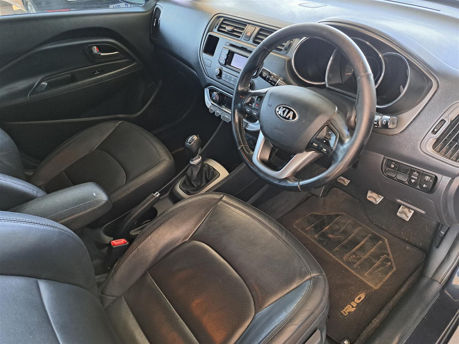Pre-Owned 2014 KIA RIO