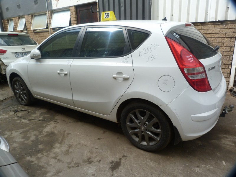 Hyundai i30 1.6 Manual White - 2011 STRIPPING FOR SPARES - Private Seller Hyundai i30 1.6 Manual White - 2011 STRIPPING FOR SPARES - Private Seller