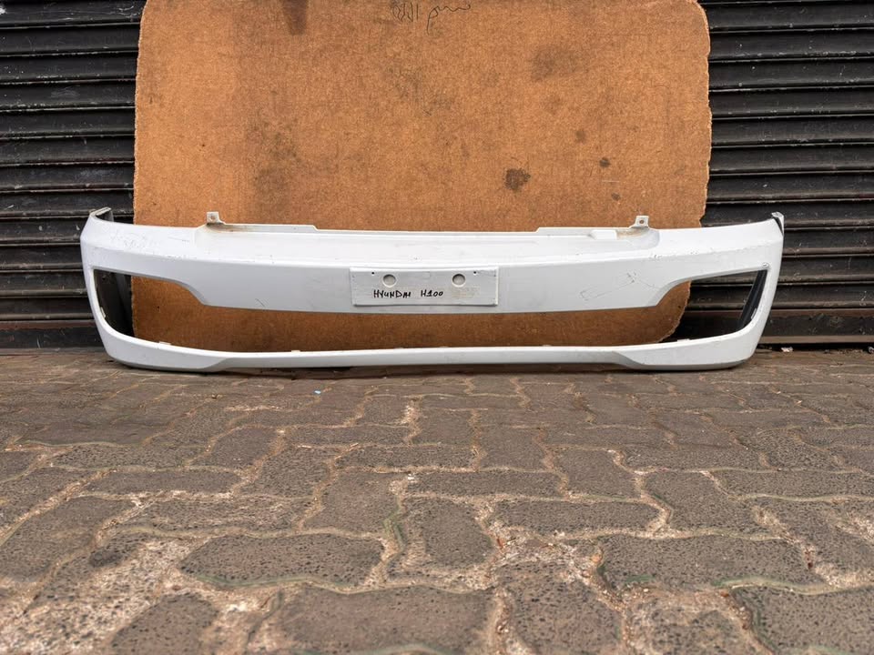 Hyundai H100 Bumper - Private Seller Hyundai H100 Bumper - Private Seller