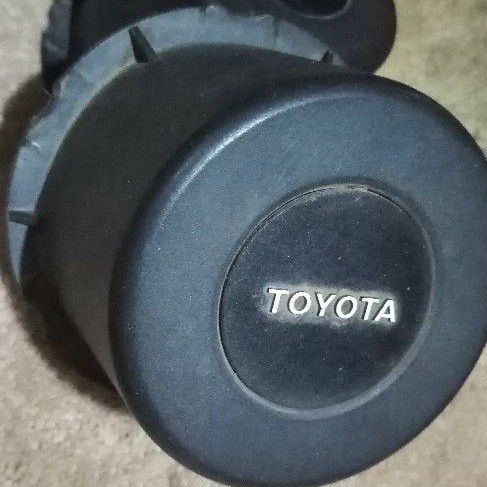 Wheel centre cap - Private Seller Wheel centre cap - Private Seller
