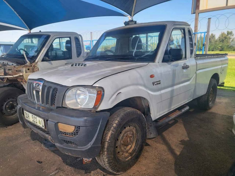 Mahindra Scorpio mhawk 2.2 stripping for parts @ circle used parts - Private Seller