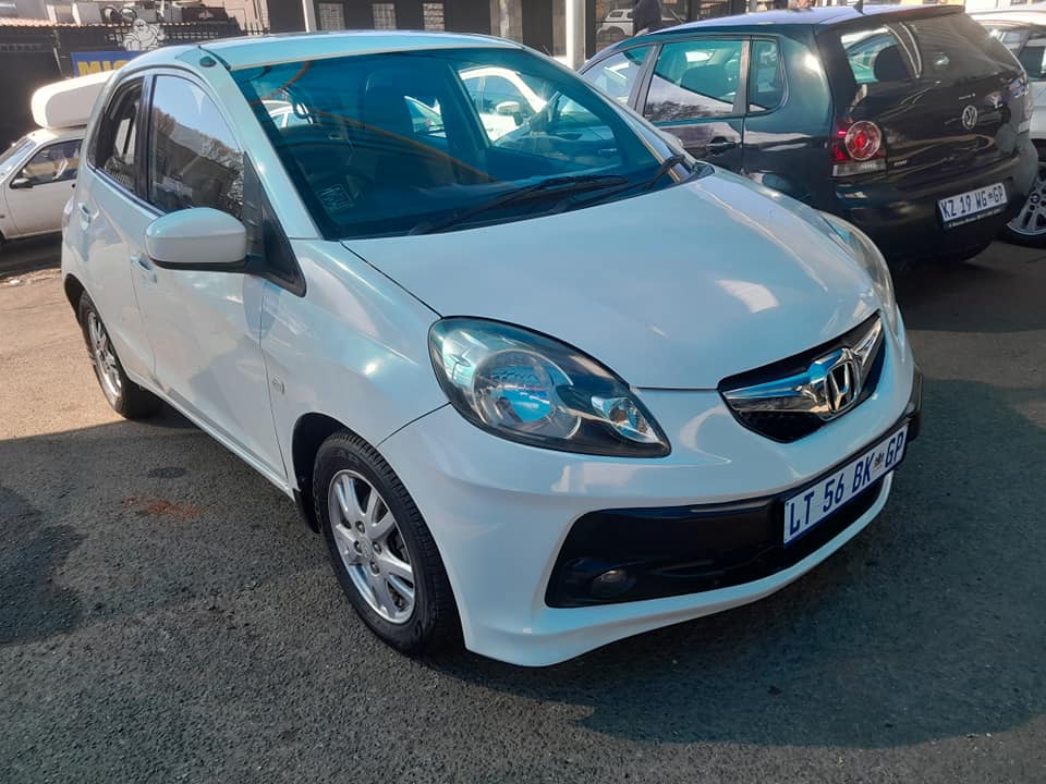 2014 HONDA BRIO 1.2 I-VTEC AUTOMATIC