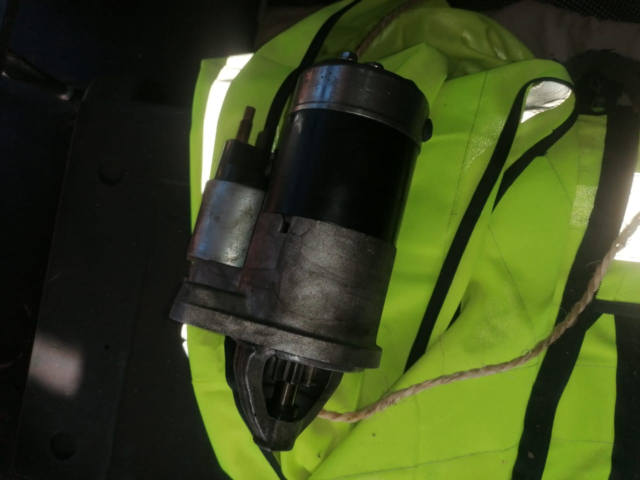 Gwm steed 5 petrol starter x2 and right back tail lite - Private Seller