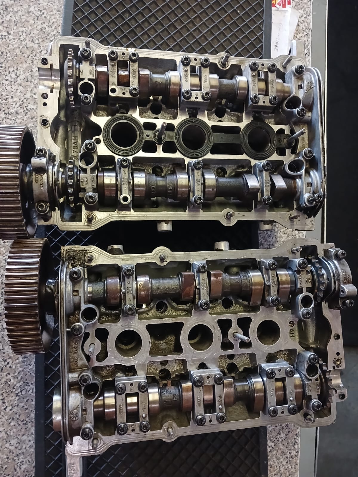 AUDI A4 V6 2.4lt CYLINDERHEADS NOT COMPLETE NO VALVES BUT VALVES AVAILABLE - Private Seller AUDI A4 V6 2.4lt CYLINDERHEADS NOT COMPLETE NO VALVES BUT VALVES AVAILABLE - Private Seller