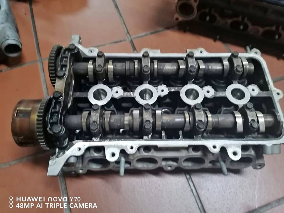 Chevrolet Cruze F16D3 Cylinder Head - Private Seller Chevrolet Cruze F16D3 Cylinder Head - Private Seller