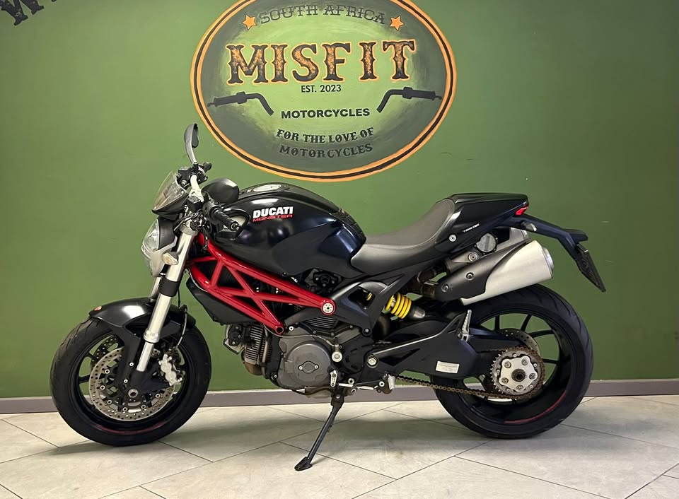 2014 Ducati Monster 796 - Private Seller 2014 Ducati Monster 796 - Private Seller