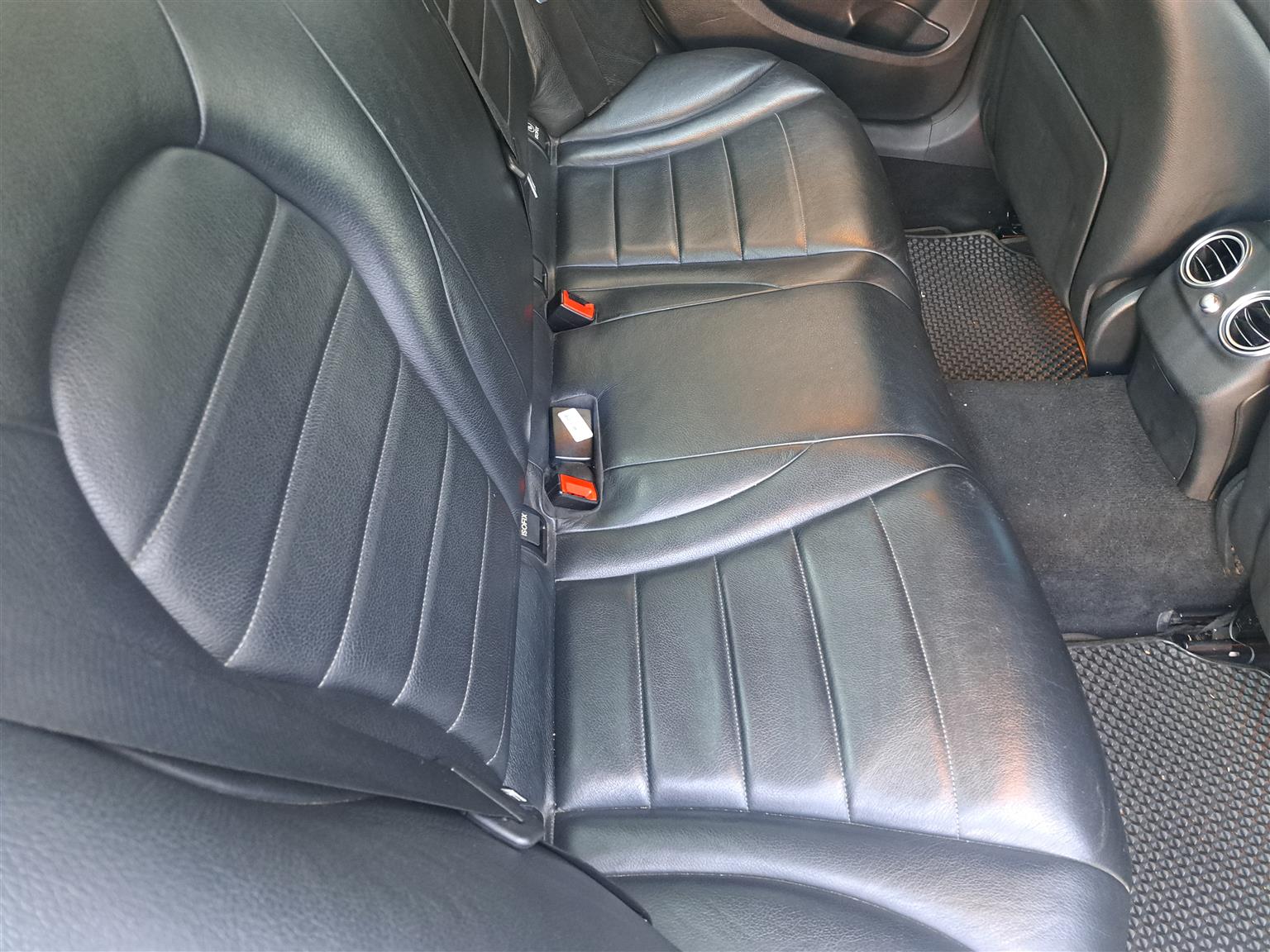 MERCEDES BENZ C200D BLUETEC AUTO