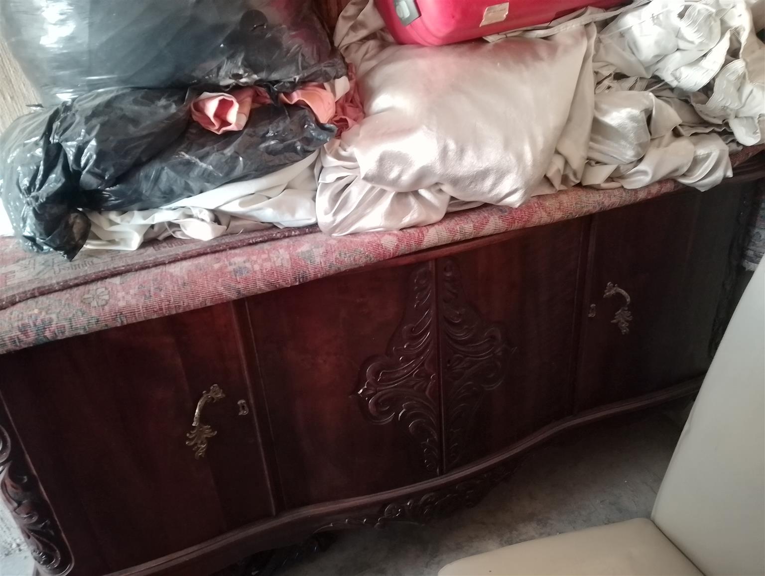 Antic Simon Van Der Stel side cupboard and Console