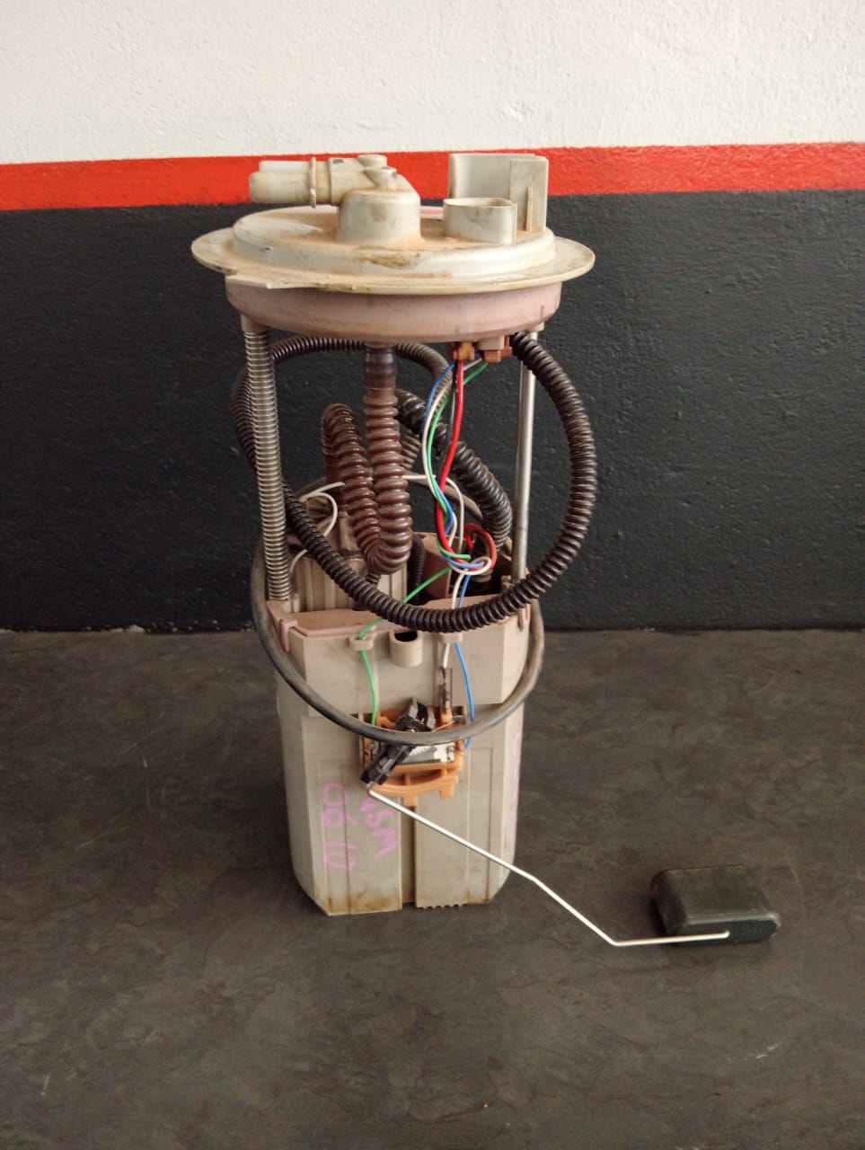 Chev Captiva 2.4 Used Fuel Pump - Private Seller