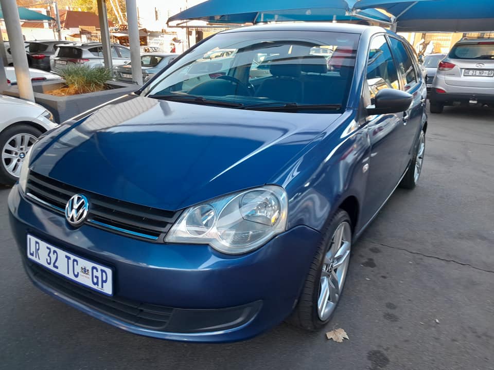 2017 VW POLO VIVO 1.4 HATCHBACK MANUAL