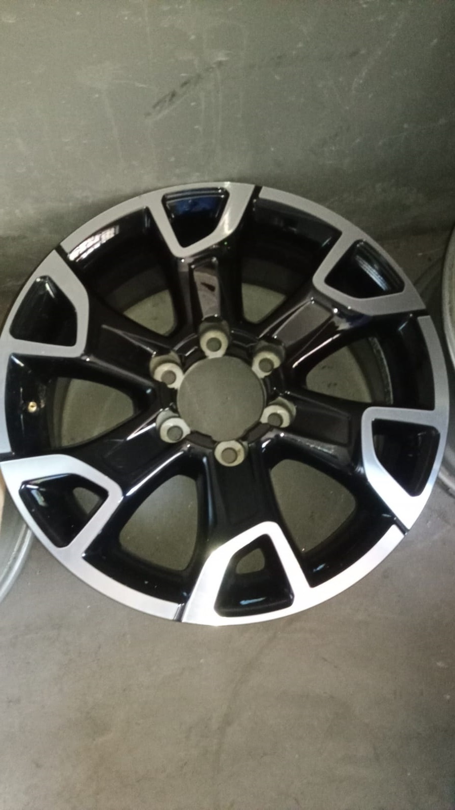 18 inch Toyota Legend 50 original mag to use for spare - Private Seller 18 inch Toyota Legend 50 original mag to use for spare - Private Seller
