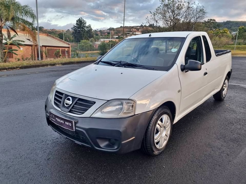 2012 Nissan Np200 1.6i