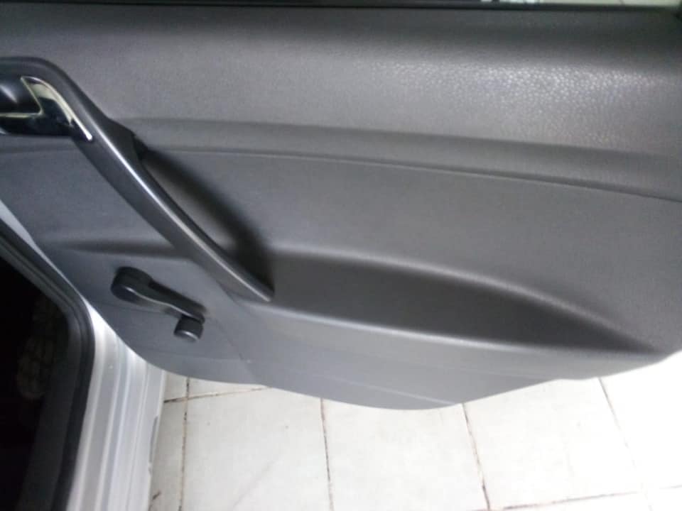 2012 VW POLO VIVO 1.4 SEDAN MANUAL SILVER COLOR PETROL 102.000KM