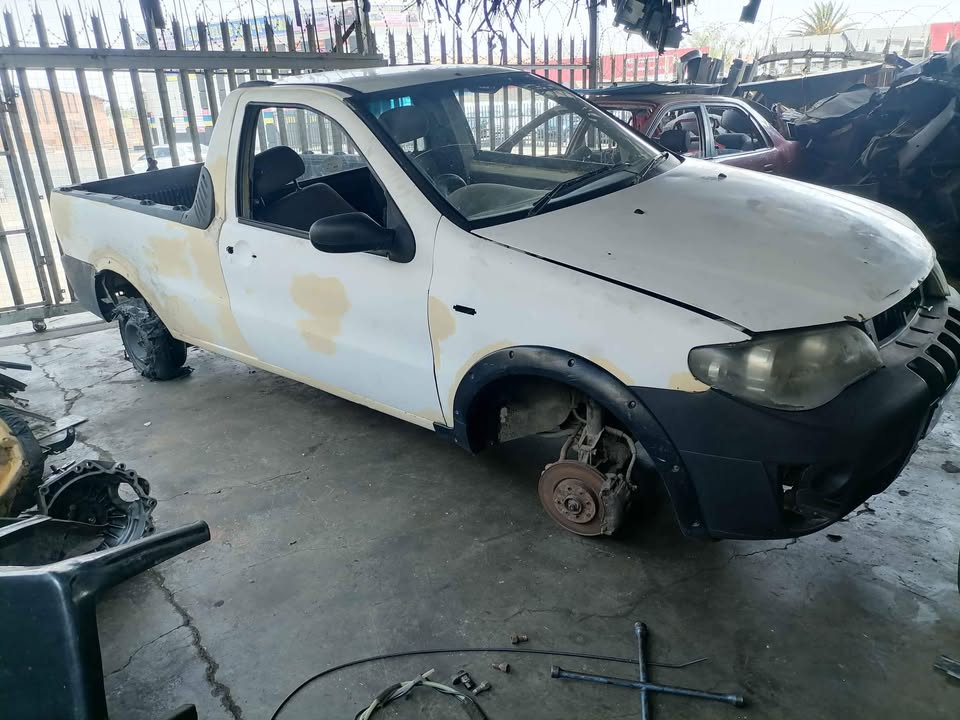 Fiat strada stripping for spares - Private Seller Fiat strada stripping for spares - Private Seller