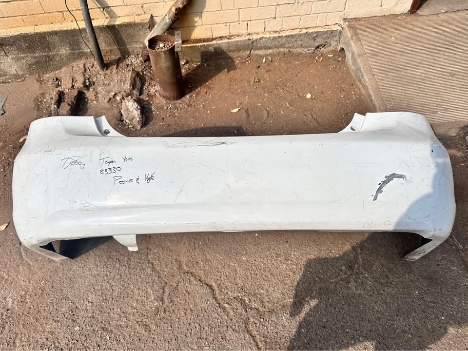 2006 Toyota Yaris rear bumper - Private Seller 2006 Toyota Yaris rear bumper - Private Seller