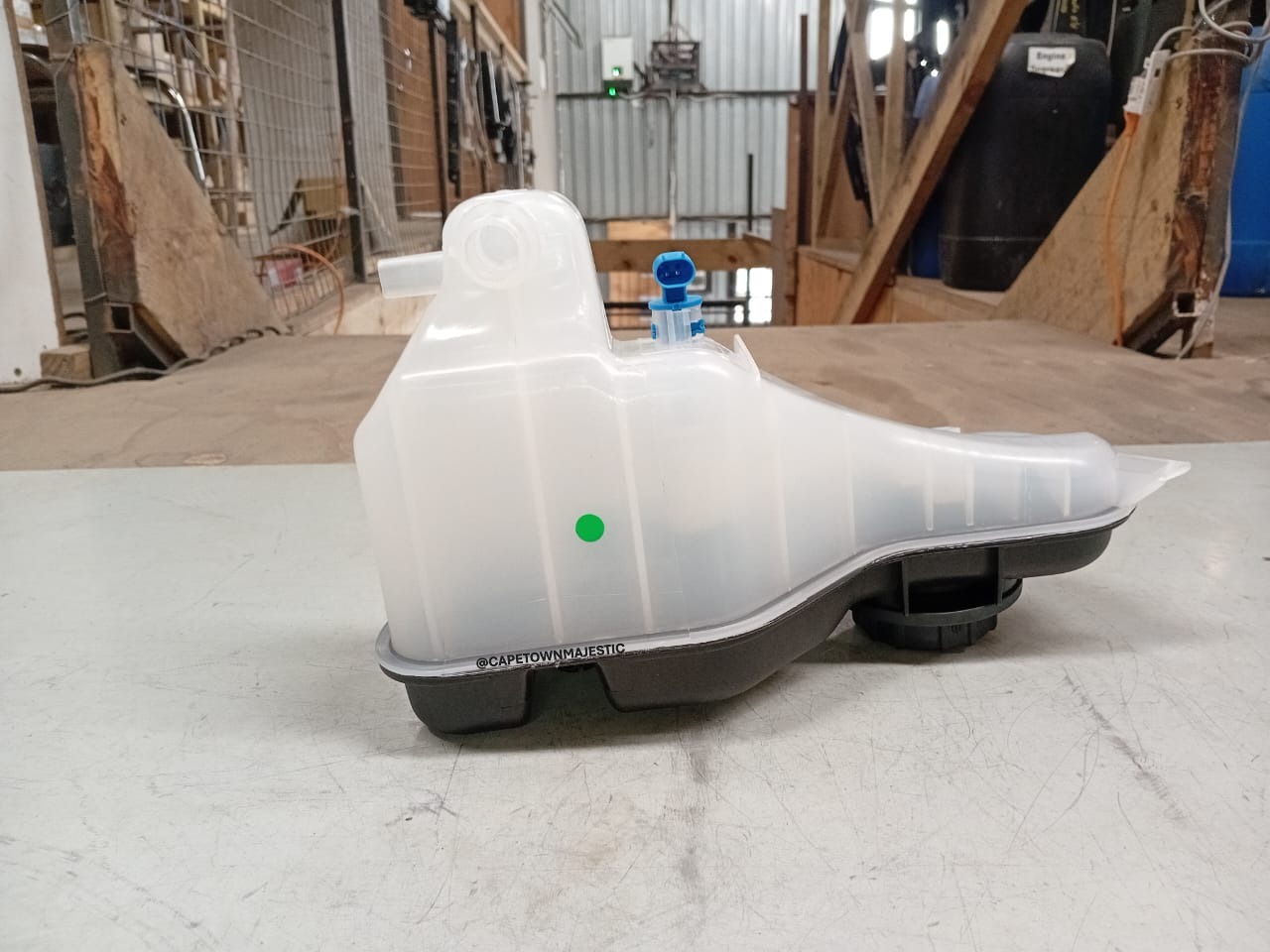 JAGUAR XF NEW EXPANSION TANK FOR SALE - Private Seller JAGUAR XF NEW EXPANSION TANK FOR SALE - Private Seller