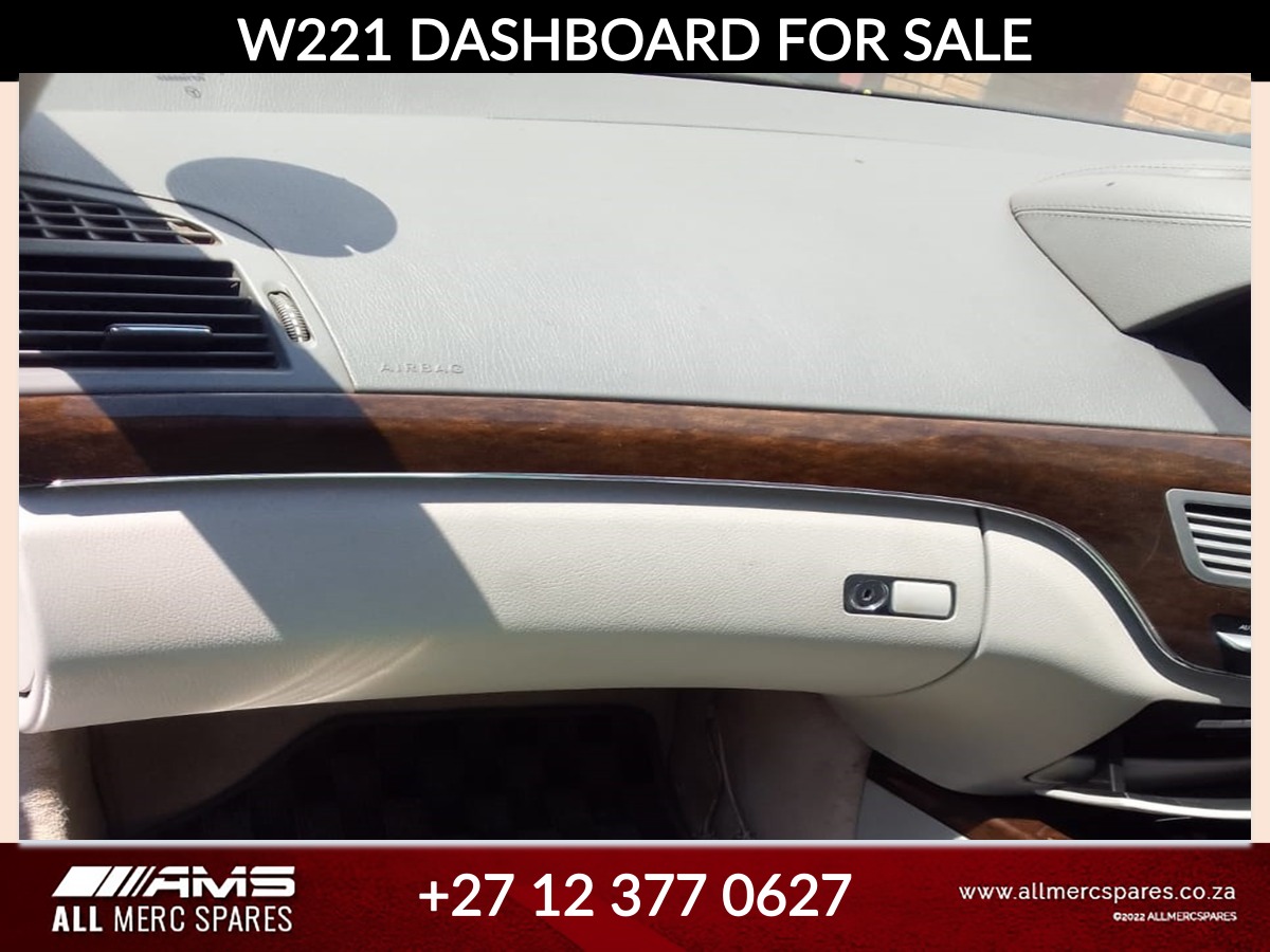 Used Mercedes W221 Dashboard for Sale - Private Seller