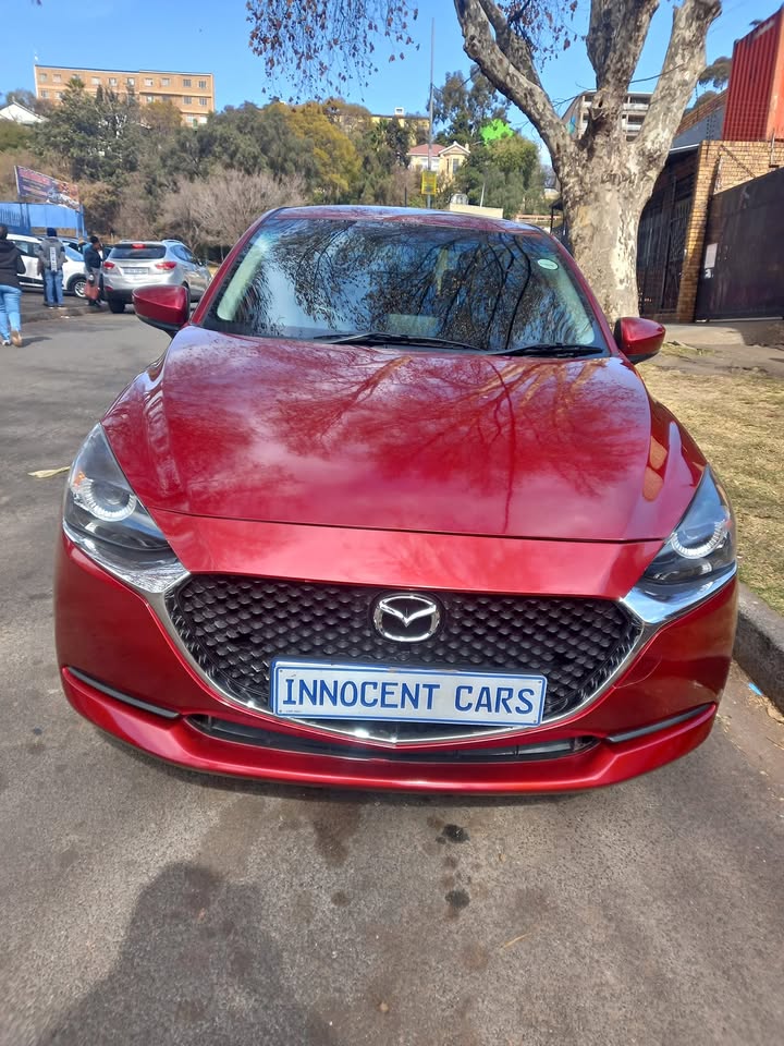 2021 MAZDA 2 SKYACTIVE 1.5 ENGINE PETROL  AUTOMATIC, MAROON COLOR, MILEAGE 78000KMS