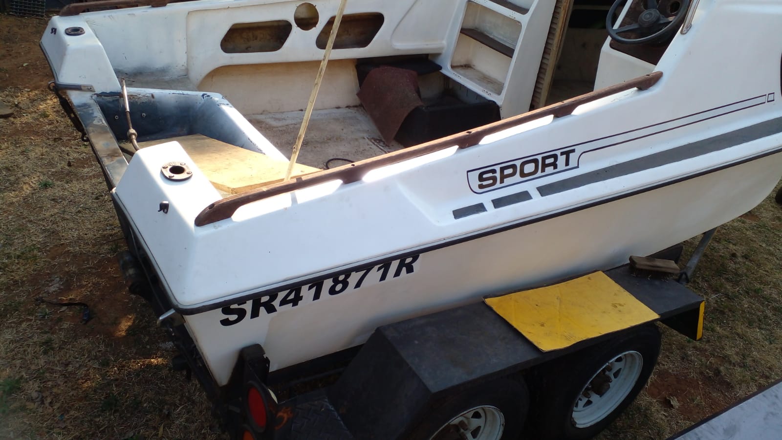 Motor Boat - No Engine - Comes With A Double Axle Trailer