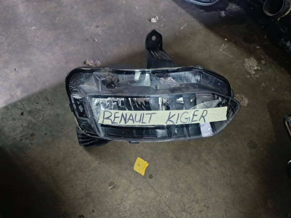 Renault kiger Headlight - Private Seller