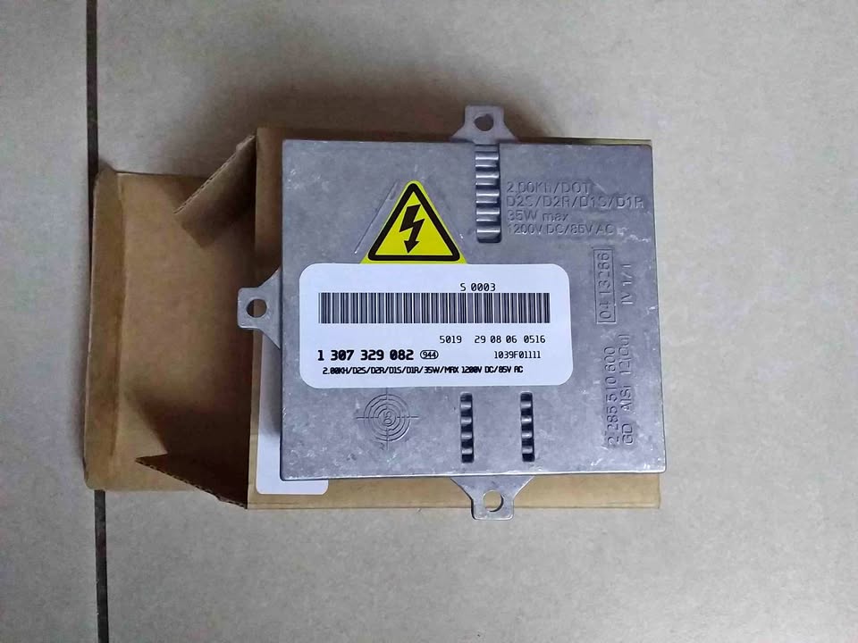 VW GOLF 5 GTI  BRAND NEW XENON HEADLIGHT BALLAST CONTROL UNIT  FORSALE PRICE