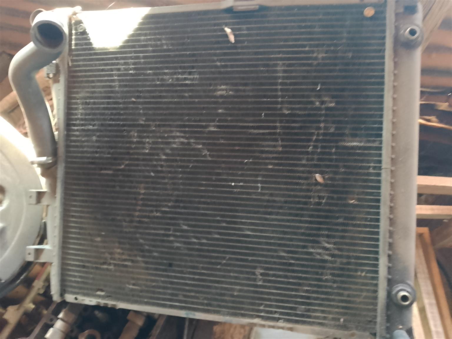 Mercedes Benz Radiator - Private Seller Mercedes Benz Radiator - Private Seller