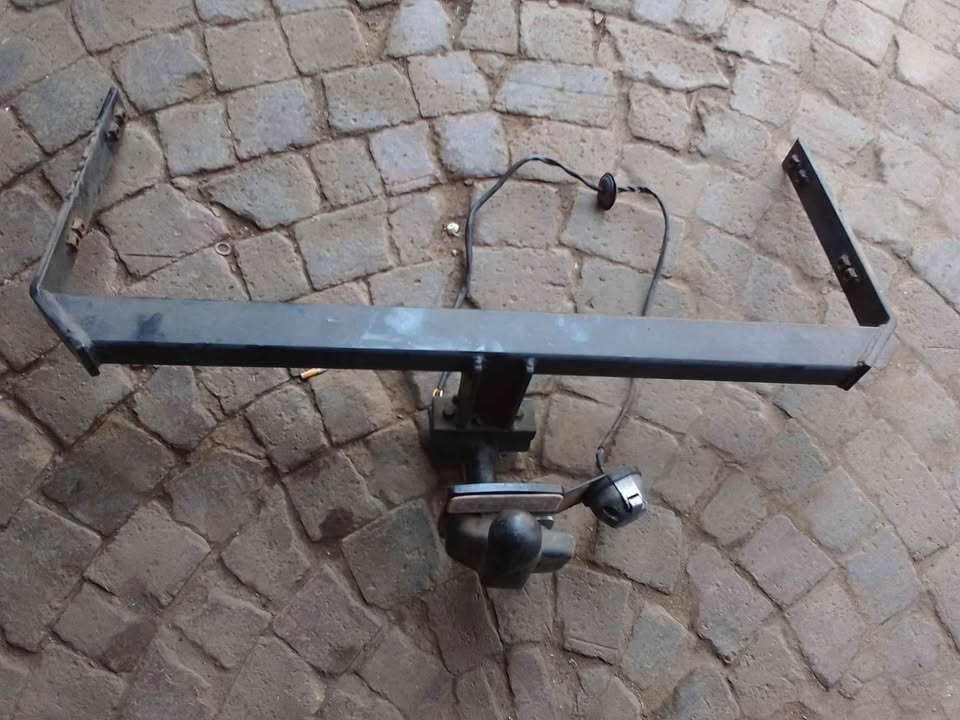 VW Jetta 4 towbar for sale - Private Seller