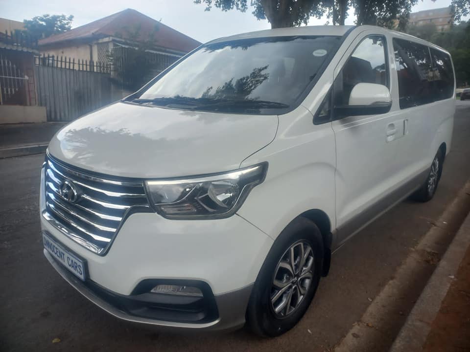 2019 HYUNDAI H1 BUS 2.5 DIESEL, AUTOMATIC, WHITE COLOR, MILEAGE 43000KMS