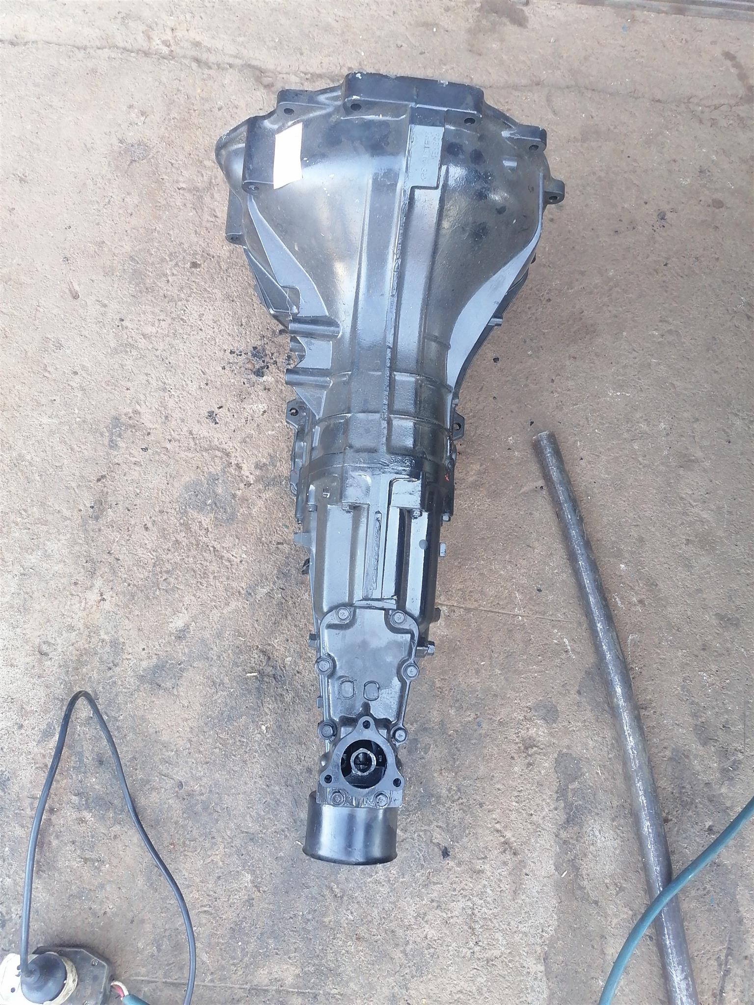 Gearbox colt 4m40 box shape for sale - Private Seller Gearbox colt 4m40 box shape for sale - Private Seller