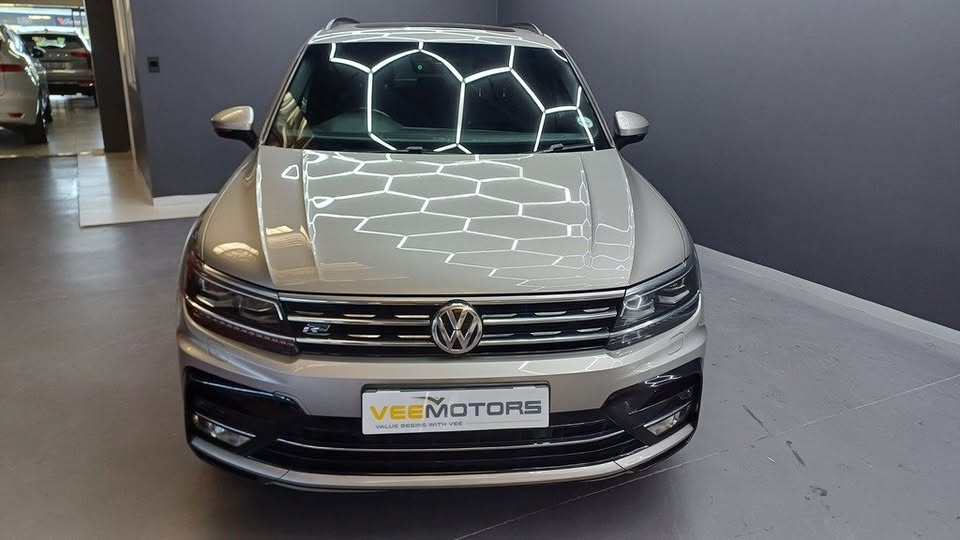 2017 Volkswagen tiguan 1.4 tsi r-line dsg (110kw)