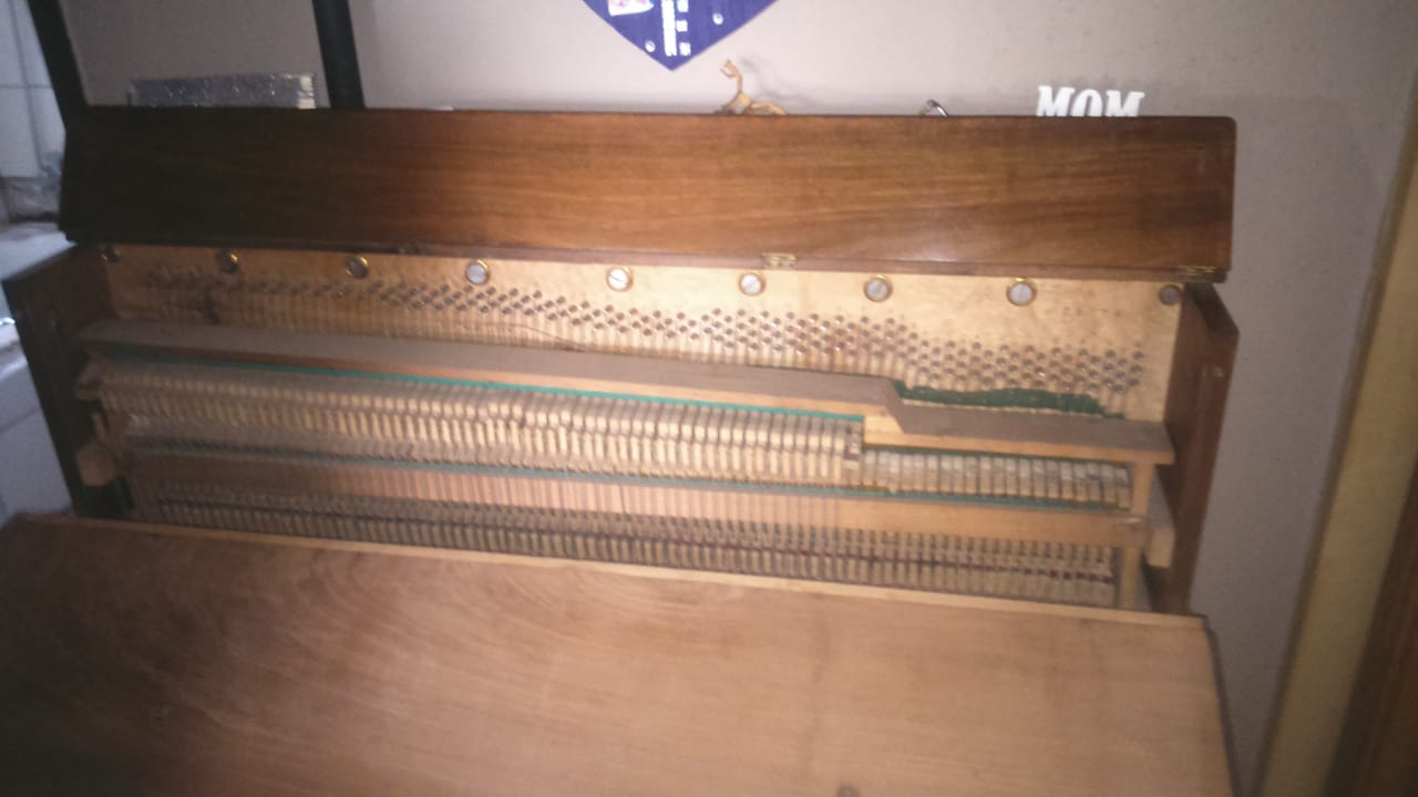 Piano Antique / Cottage Upright 1892