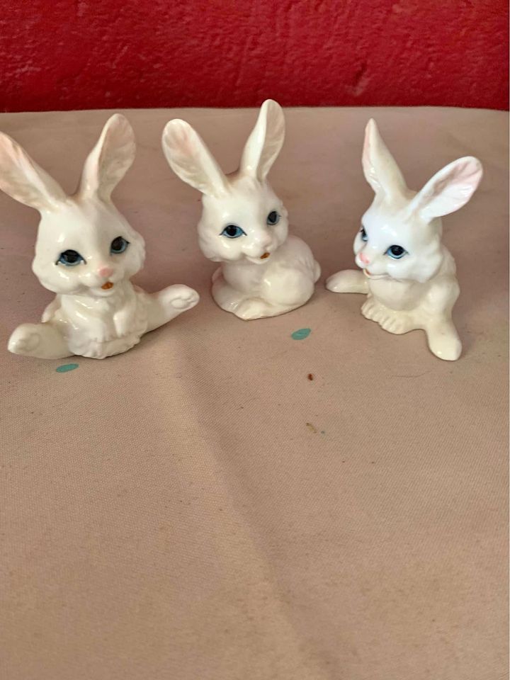 Ceramic collectible rabbits | Junk Mail