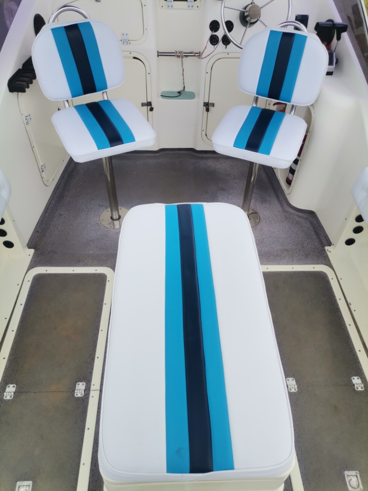 COASTCAT 18FT OFFSHORE WITH TWIN 90HP MARINER MOTORS - VERY CLEAN PACKAGE
