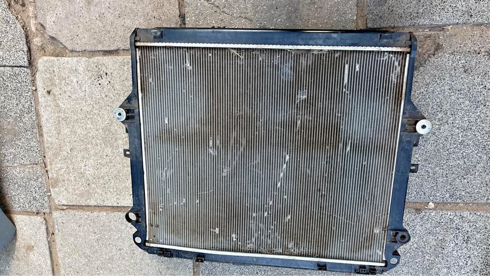 Toyota Hilux GD6 automatic radiator - Private Seller