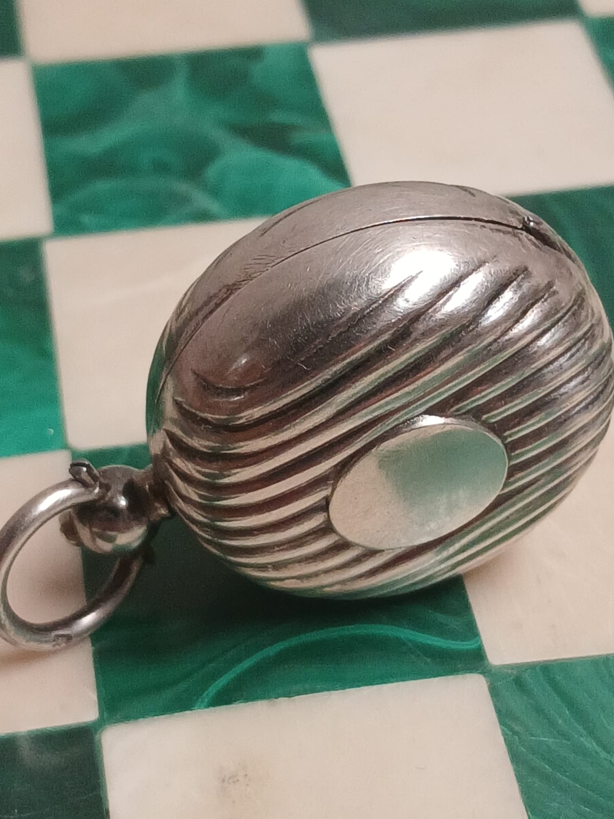 Jewellery, Art, Furniture, Silverware and More on our Online Auction