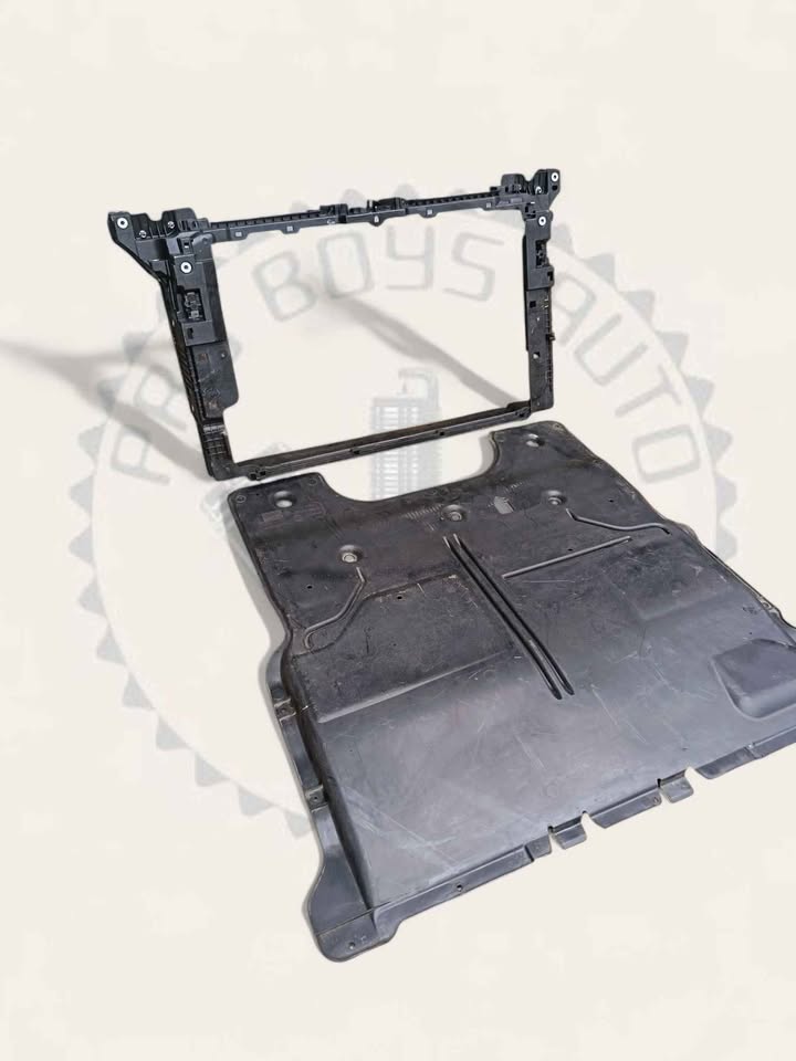 VW POLO 9 SPLASH COVER AND CRADLE/RADIATOR HOUSING AVAILABLE FOR SALE - Private Seller VW POLO 9 SPLASH COVER AND CRADLE/RADIATOR HOUSING AVAILABLE FOR SALE - Private Seller