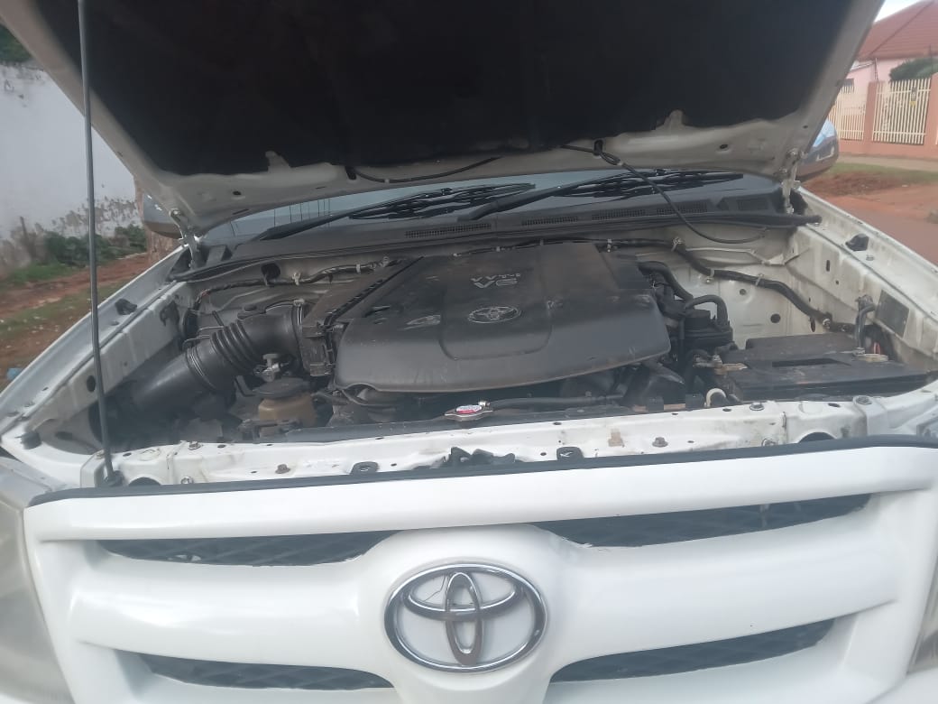 Used 2006 Toyota Hilux 4.0 V6 double cab Raider Heritage Edition - Private Seller Used 2006 Toyota Hilux 4.0 V6 double cab Raider Heritage Edition - Private Seller
