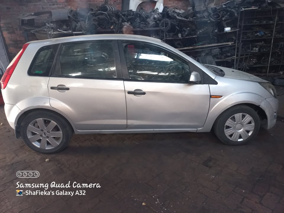FORD FIGO SPARES - Private Seller