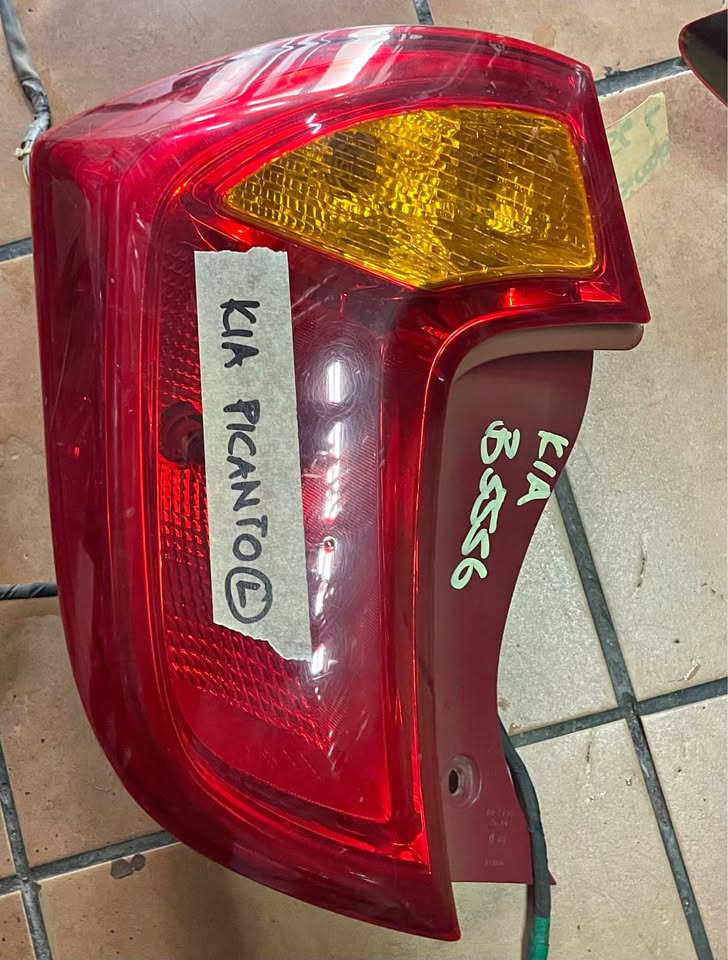 Kia Picanto taillight - Private Seller Kia Picanto taillight - Private Seller