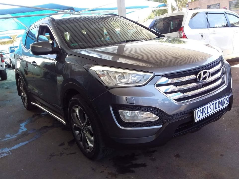 2013 Hyundai Santa fe hatchback automatic 2013
