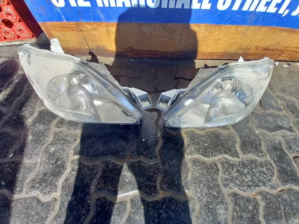 2006 - 2014 Toyota Avanza Headlight - Private Seller 2006 - 2014 Toyota Avanza Headlight - Private Seller