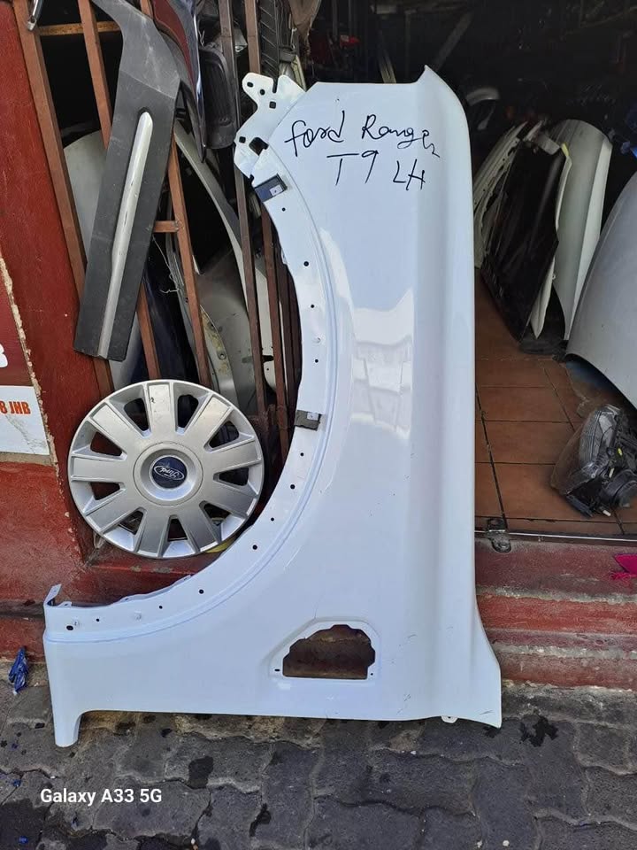 Ford Ranger T9 fender - Private Seller