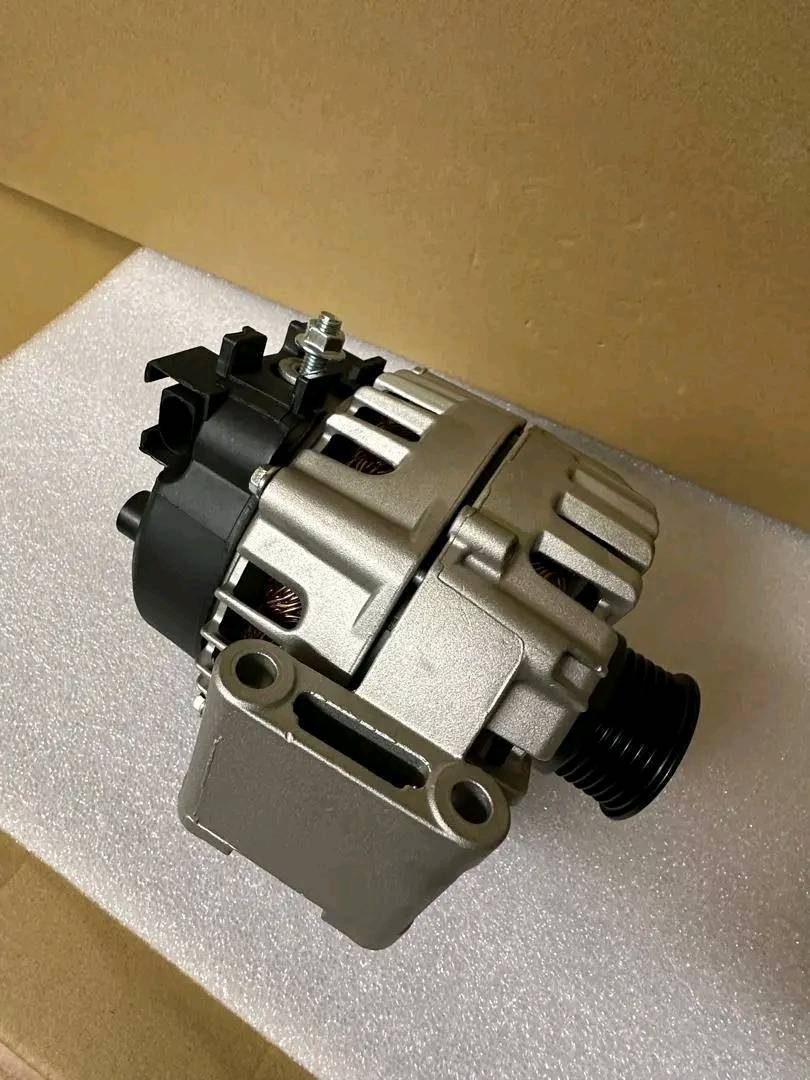 NEW M651 ENGINE CDI ALTERNATOR FROM W204, W212, W207, W218 CLS,W907 SPRINTER - Private Seller