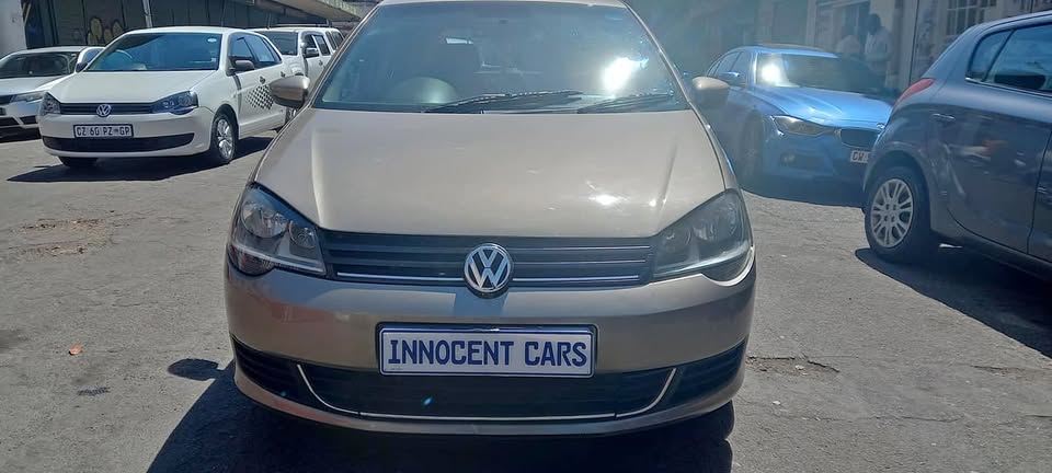 2016 VW POLO VIVO 1.4 MANUAL TRANSMISSION, GOLD, 81000KM, USED ACCIDENT FREE NO DAMAGE