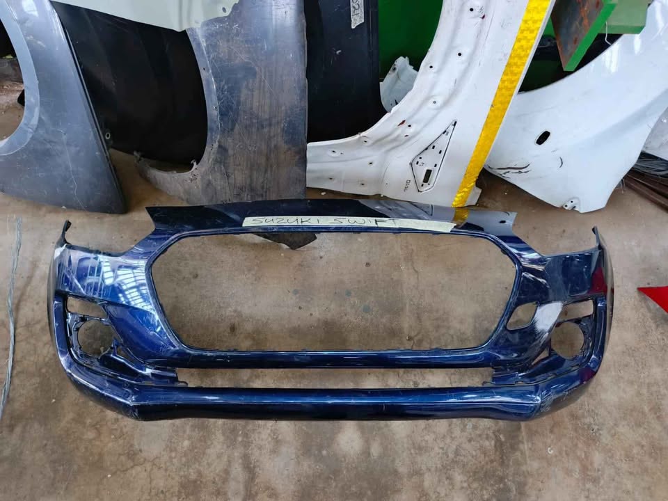 SUZUKI SWIFT FRONT BUMPER - Private Seller SUZUKI SWIFT FRONT BUMPER - Private Seller